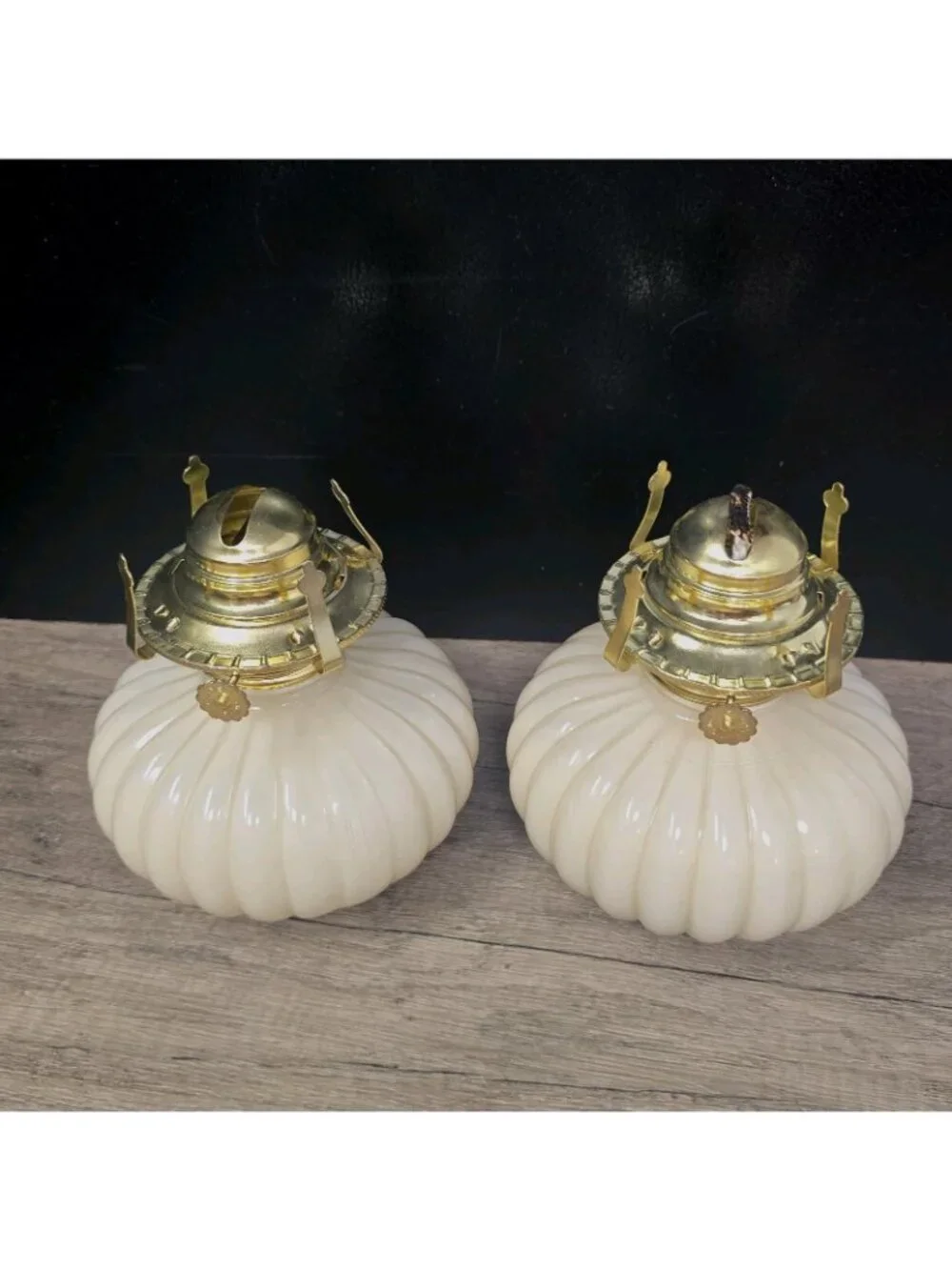 2 Cream Lamplight Farms Oil Lamp USA Functioning Lamps VTG GRANDMACORE